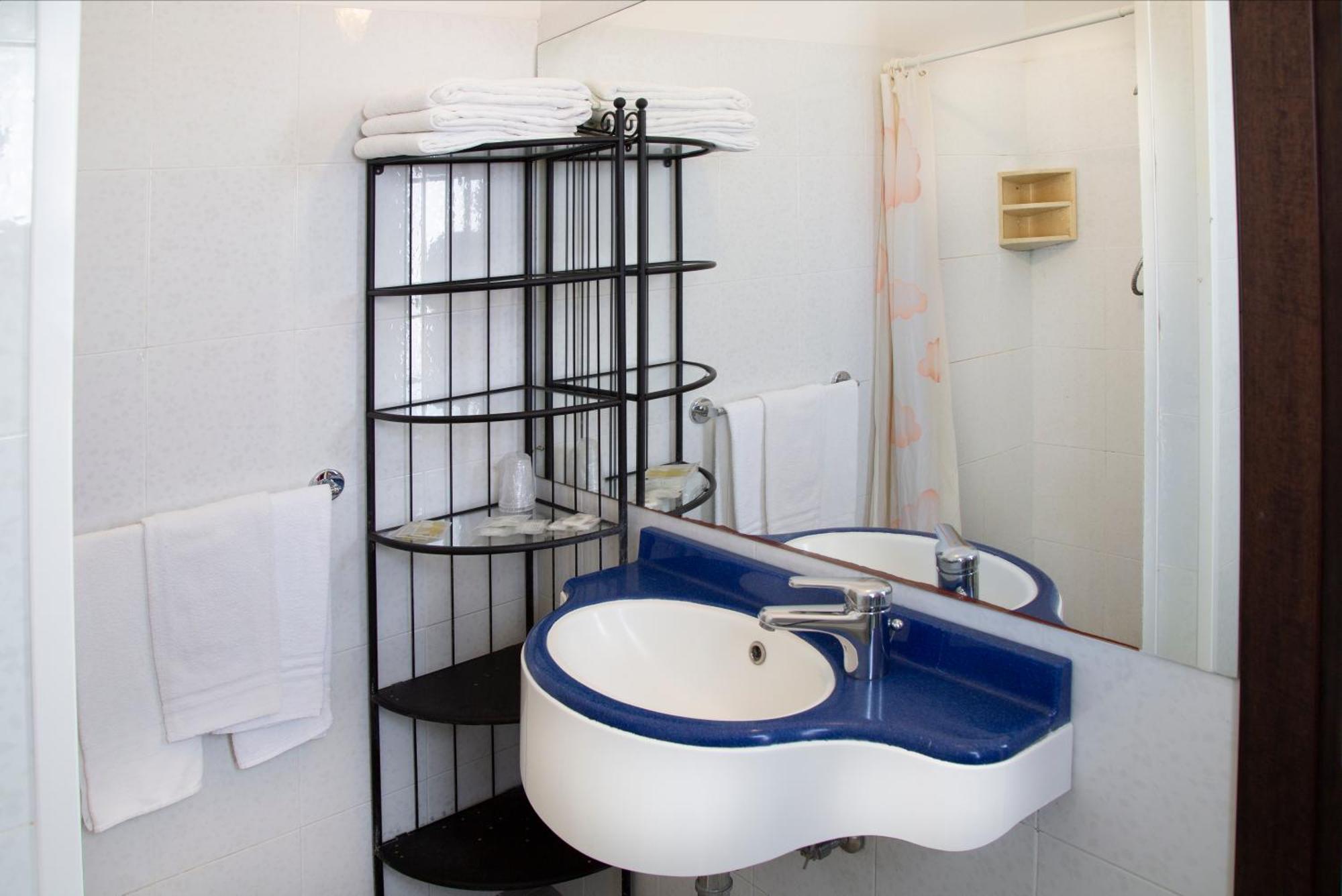 Hotel Villa Sole Resort Белариа-Игеа Марина Стая снимка